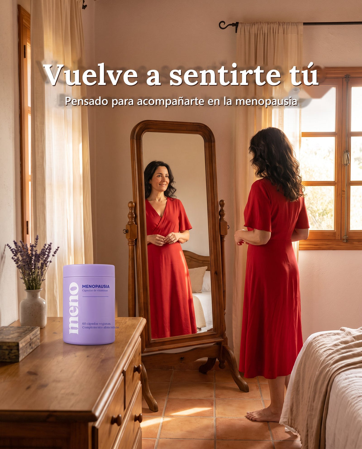 Mujer con vestido rojo frente al espejo y el frasco de MENO: vuelve a sentirte tú